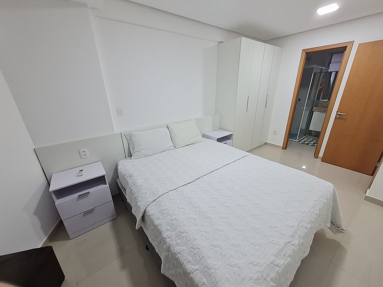 Ap de 2 quartos no Bessa - MH