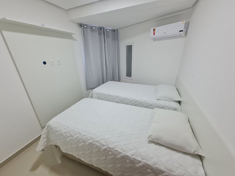 Ap de 2 quartos no Bessa - MH