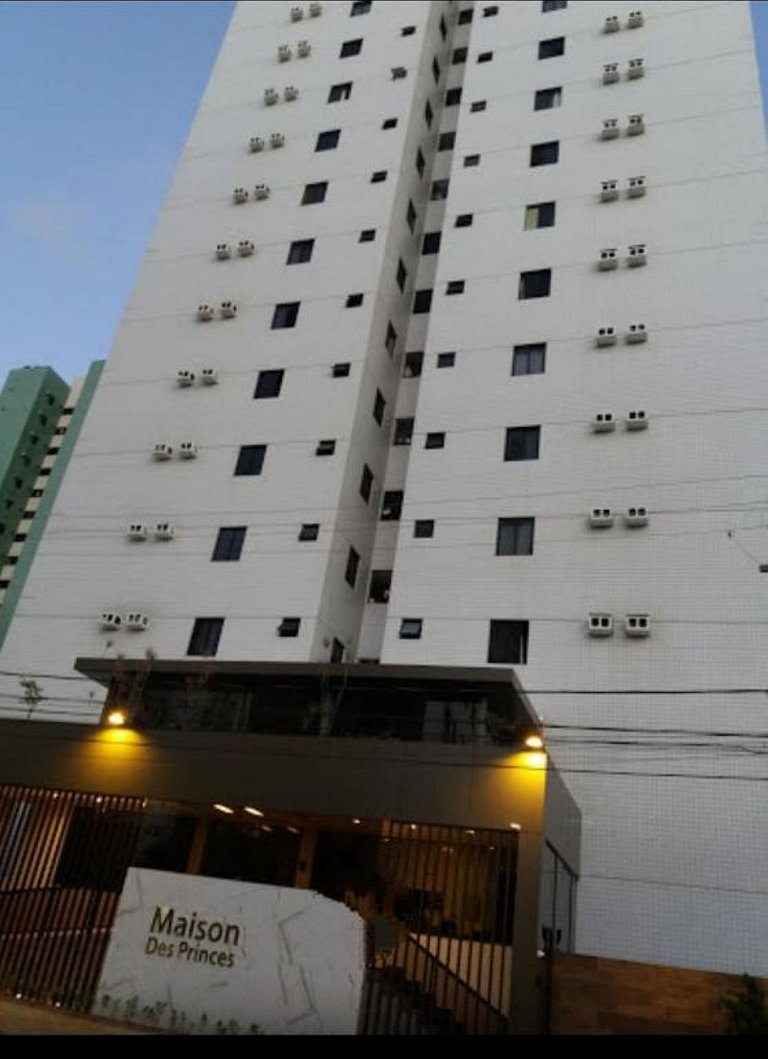 Apartamento sensacional no Maison des Princes