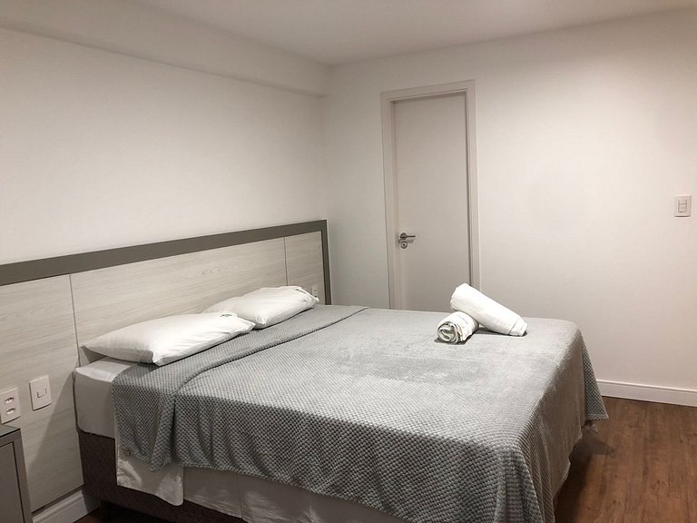 Apart de 2 Quartos Com Varanda Vista Mar