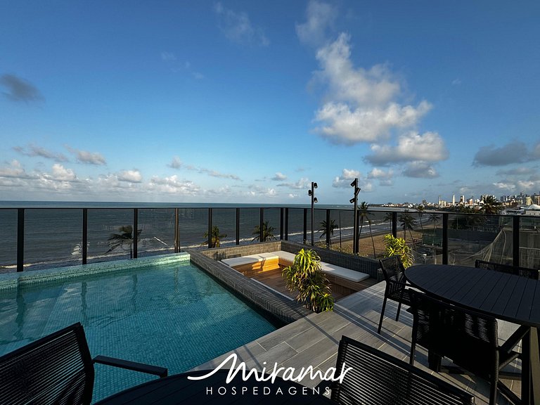 Flat Alto Padrão Próximo ao Mar - MH