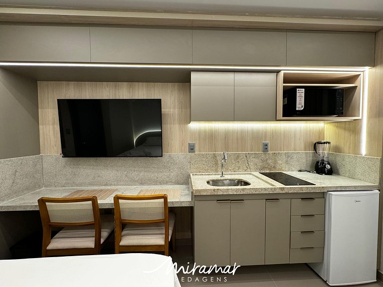 Flat Alto Padrão Próximo ao Mar - MH