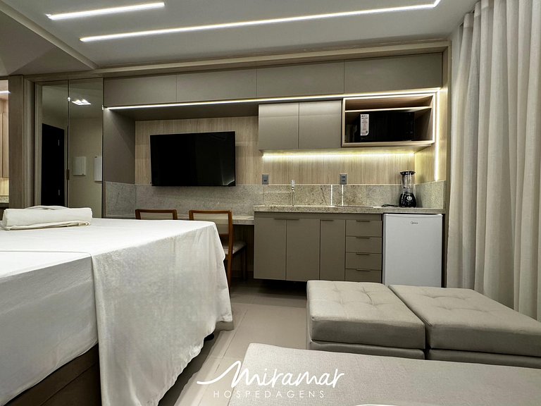 Flat Alto Padrão Próximo ao Mar - MH