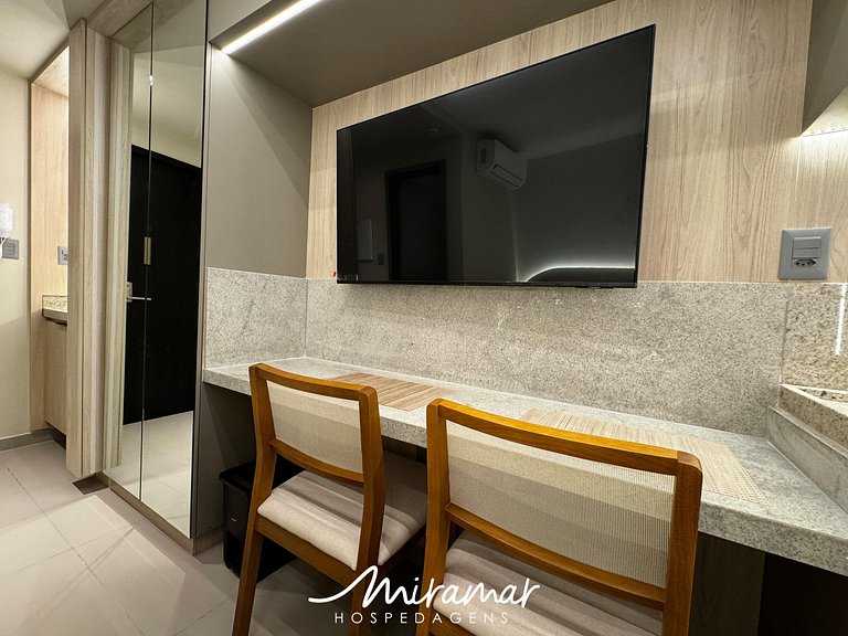 Flat Alto Padrão Próximo ao Mar - MH