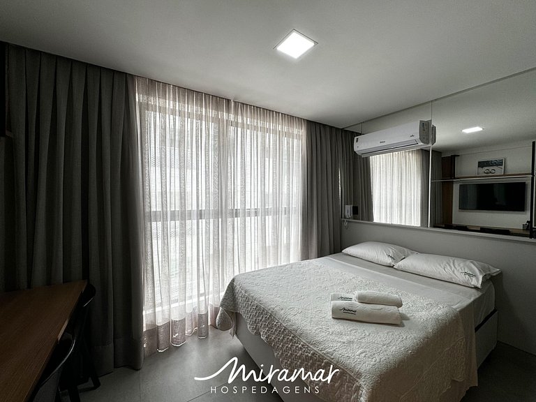 Flat Moderno a 50 Metros da Praia (MH)