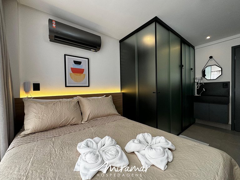 Flat Estiloso e Perfeito para Praia no Get By Side (MH)