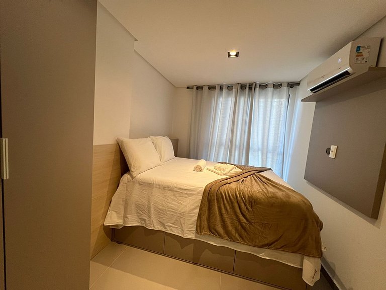 Apart. com Varanda em Cabo Branco