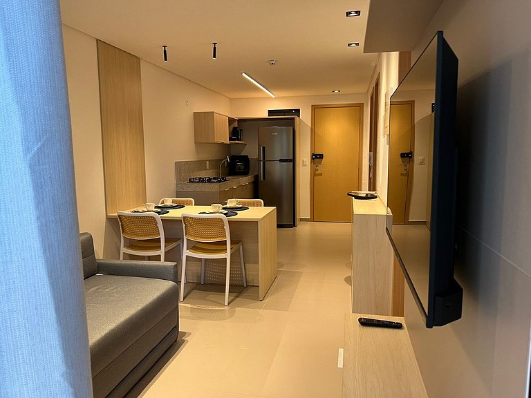 Apart. com Varanda em Cabo Branco - MH
