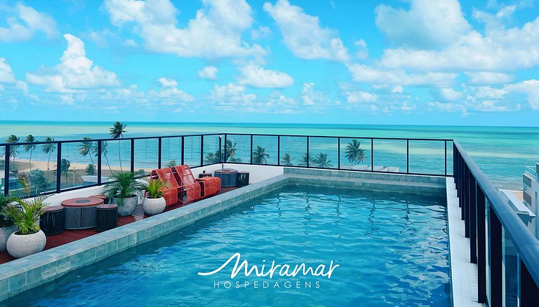 Flat: Aconchego e Elegância a 50m do Mar