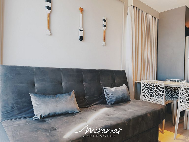 Apart com Varanda -Vista para o Mar - MH