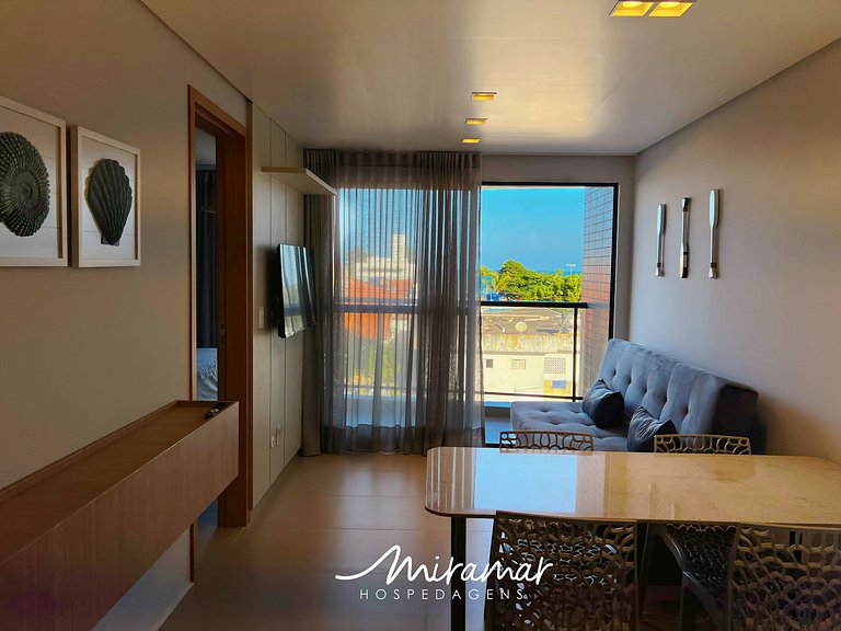 Apartamento c/ Varanda -Vista p/o Mar - MH