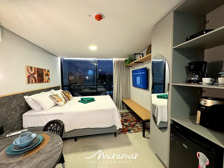 Flat Com Varanda Vista Mar no Jardim Oceania - MH