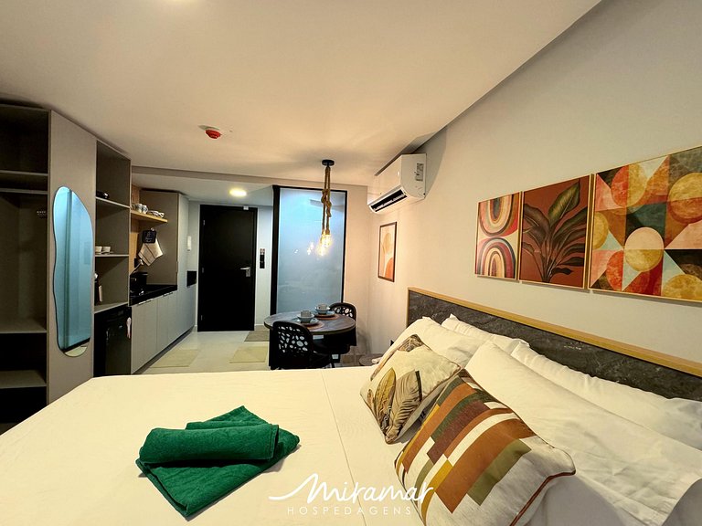 Flat Com Varanda Vista Mar no Jardim Oceania - MH