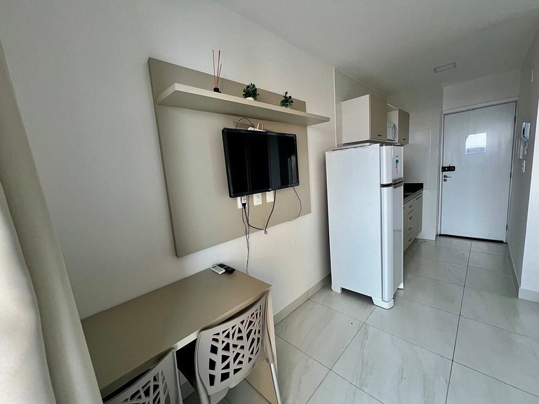 Flat com Varanda- Laguna Intermares