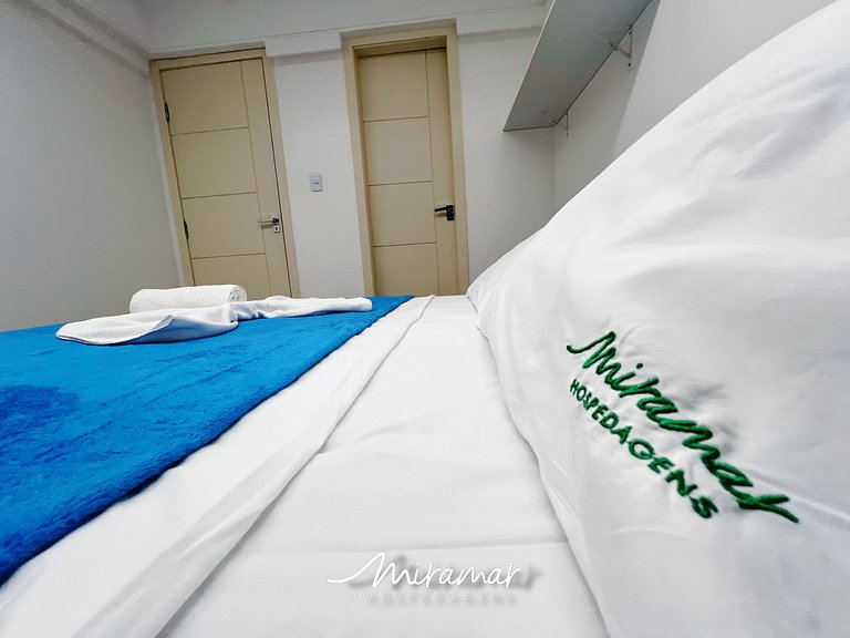 Apto de 2 Quartos no Cabo Branco