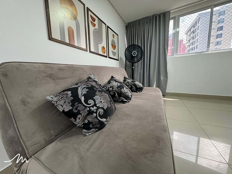 Ap confortável para 4 pessoas em Miramar - MH