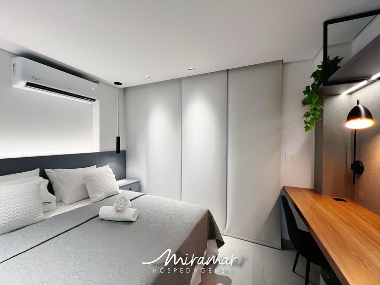 Elegante Flat p/3 pessoas - Bessa - MH