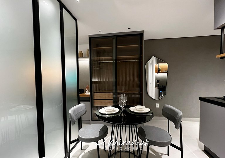 Elegante Flat p/3 pessoas - Bessa - MH