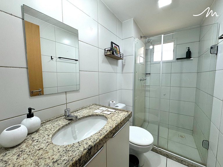 Flat com varanda no Cabo Branco - MH