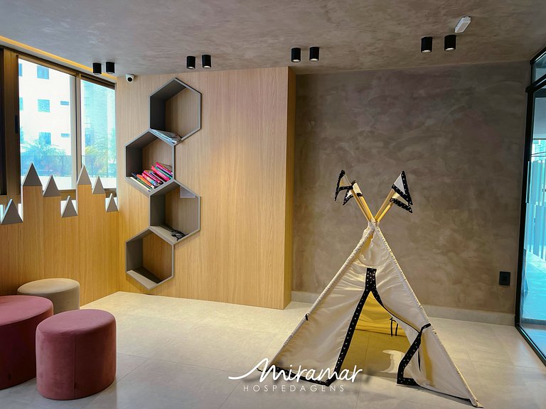 Flat em Tambaú c/Espelho no Teto | By MH