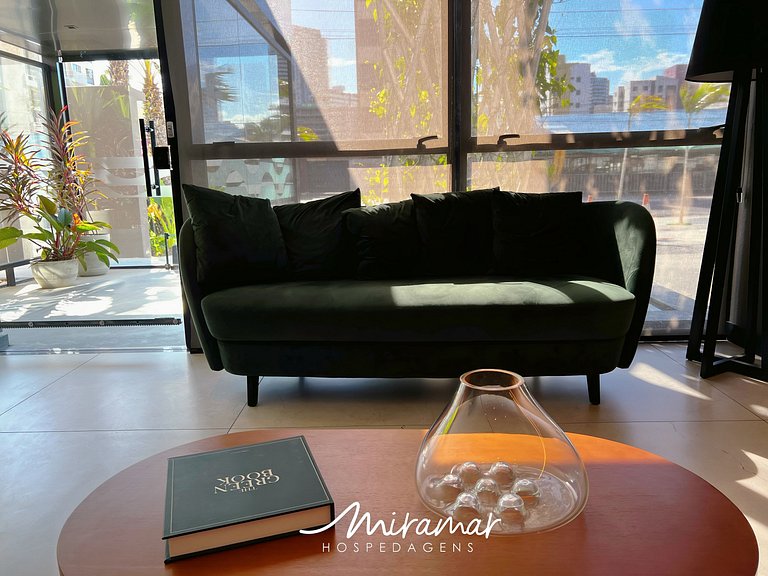 Flat c/Varanda e Vista Mar Lateral - Miramar