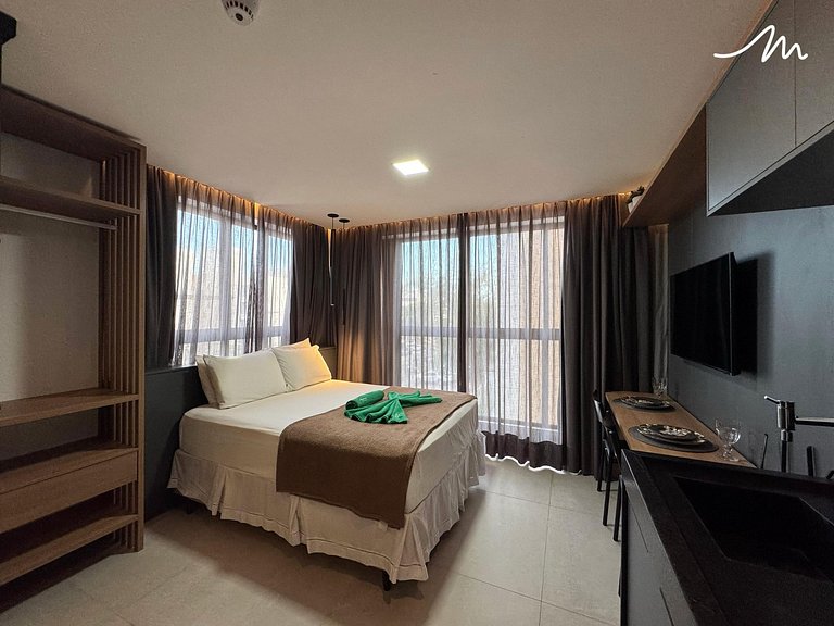 Viva o Melhor da Praia: Flat Incrível a 50 Metros
