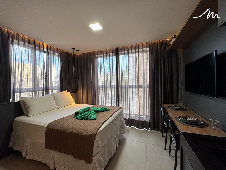 Viva o Melhor da Praia: Flat Incrível a 50 Metros
