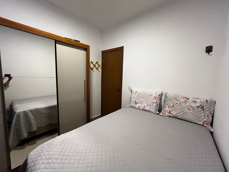 Apto de 2 quartos p/ 4 pessoas- Cabedelo / MH