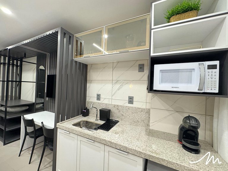 Confortável flat p/ 2 pessoas no Beach Haus - MH