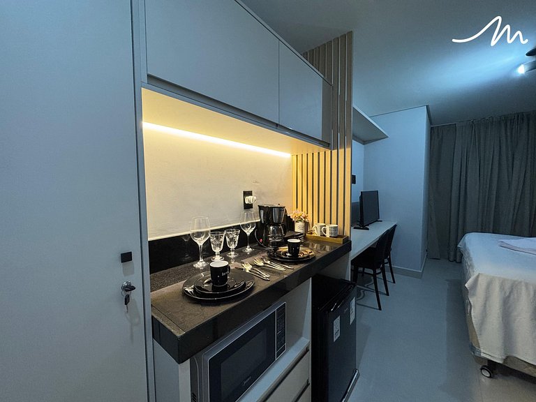 Confortável flat p/ 2 pessoas no Beach Haus - MH