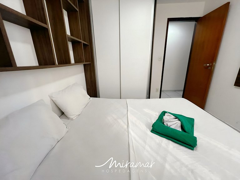 Apartamento c/Varanda em Tambauzinho-Miramar