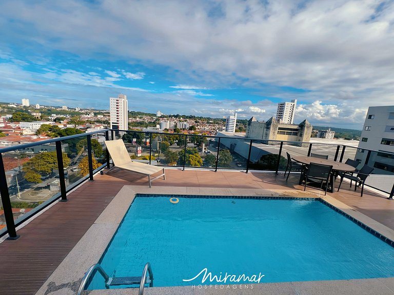 Apartamento c/Varanda em Tambauzinho