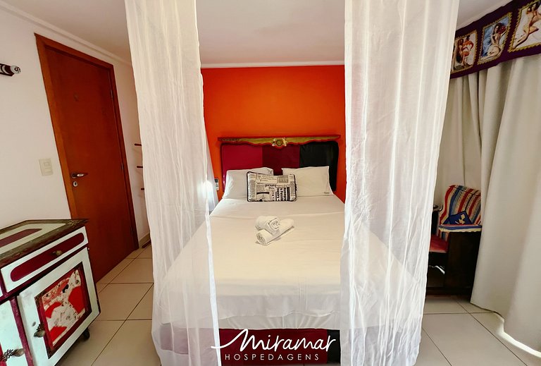 Apartamento em Cabo Branco c/Vista p/ o Mar