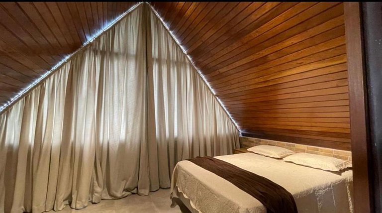 Alta Vista Chalet – Banana Trees