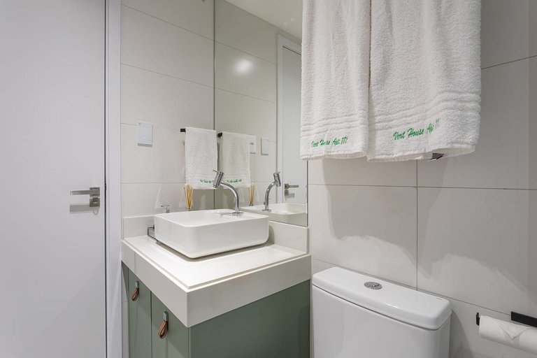 Moderno Flat p/ 6 pessoas -Bessa