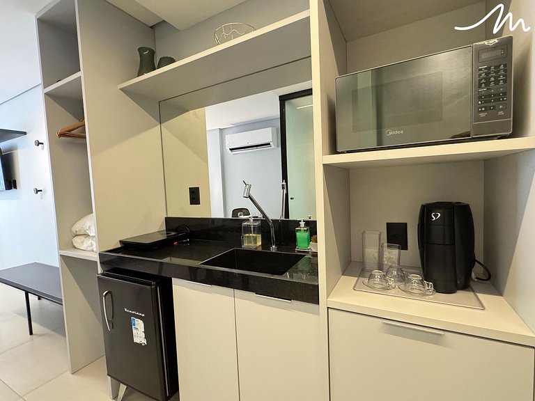 Flat com Varanda Térrea Alta Garden- Miramar