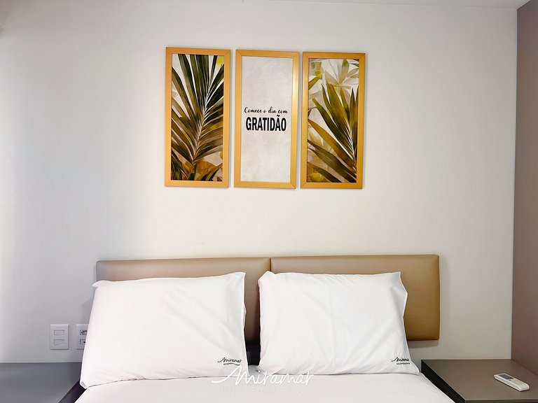 Flat com Terraço em Cabo Branco - MH