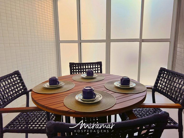 Flat com Terraço em Cabo Branco - MH