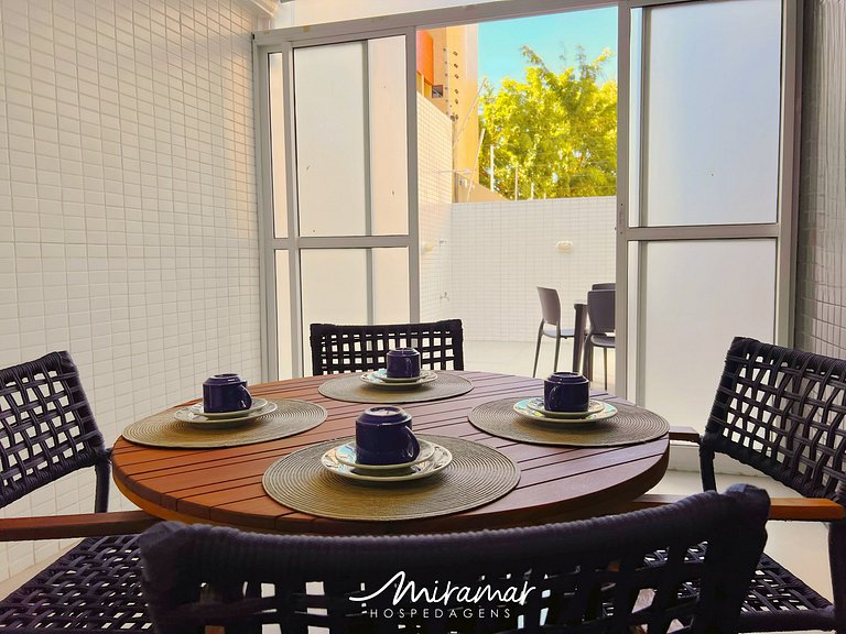 Flat com Terraço em Cabo Branco - MH