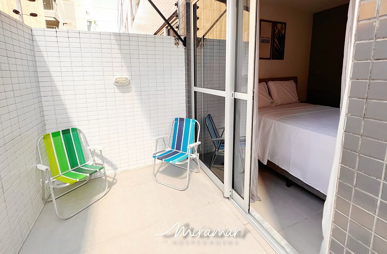 Flat com Terraço em Cabo Branco - MH