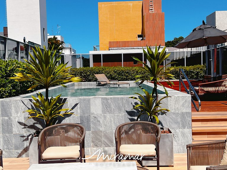Flat com Terraço em Cabo Branco-Miramar