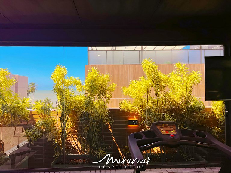 Flat com Terraço em Cabo Branco - MH