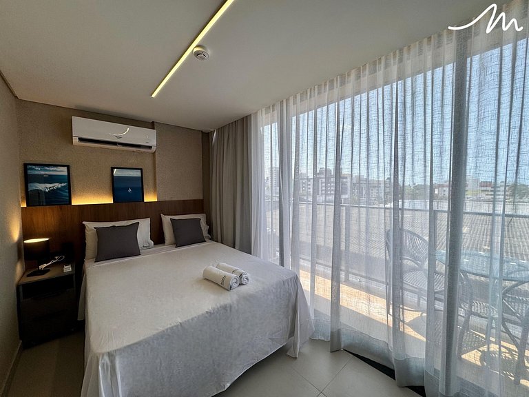 Flat para Casal c/ Varanda Vista Mar - MH