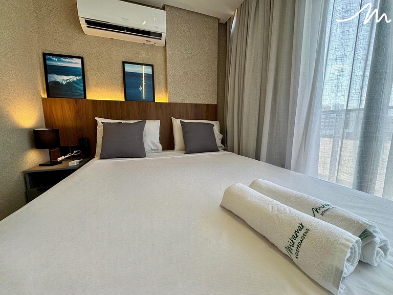 Flat para Casal c/ Varanda Vista Mar - MH