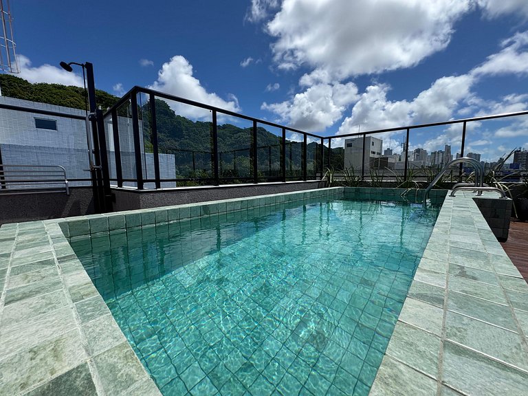 Flat com Terraço Privativo a Poucos Passos do Mar