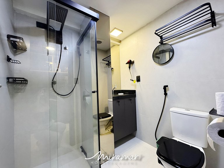 Flat com terraço privativo no Cabo Branco