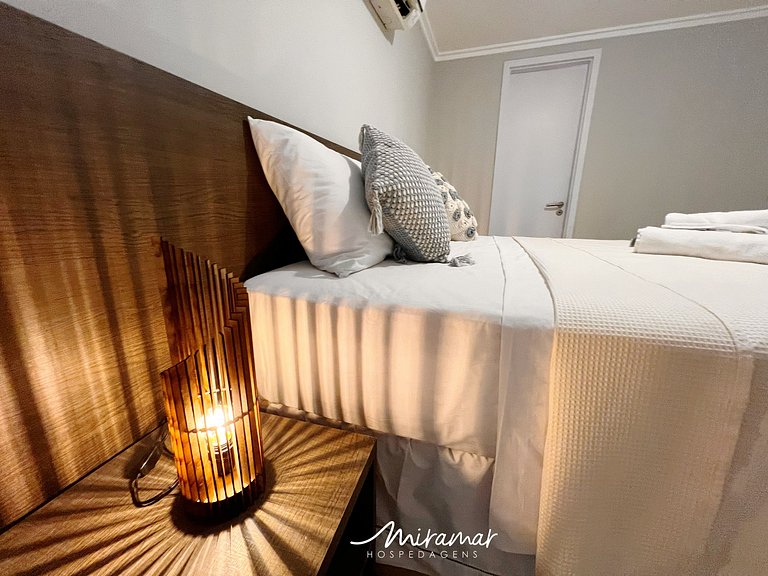 Apart. c/Varanda em Cabo Branco-Miramar