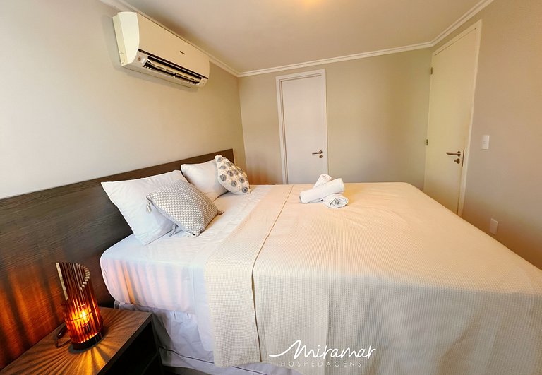 Apart. c/Varanda em Cabo Branco (MH)