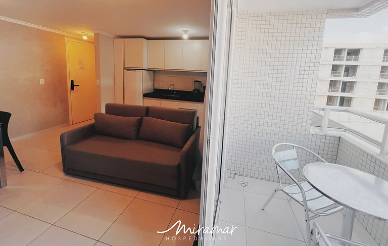 Apart. c/Varanda em Cabo Branco-Miramar