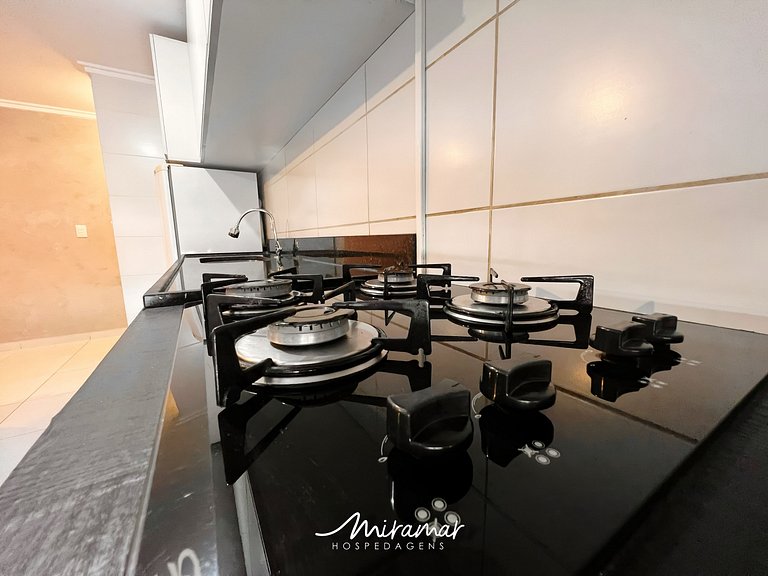 Apart. c/Varanda em Cabo Branco-Miramar